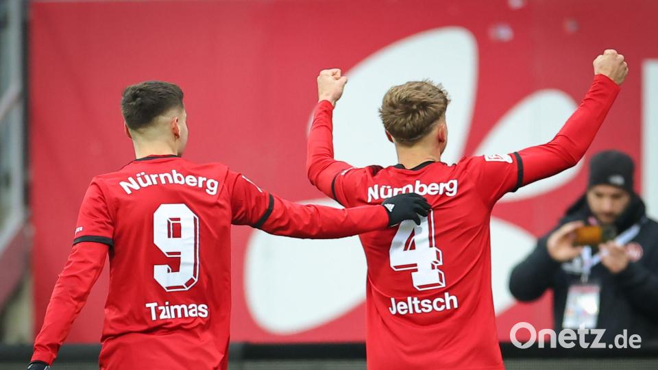 Finn Jeltsch und Stefanos Tzimas (l) bringen dem 1. FC Nürnberg viel Geld ein. Bild: Daniel Karmann/dpa