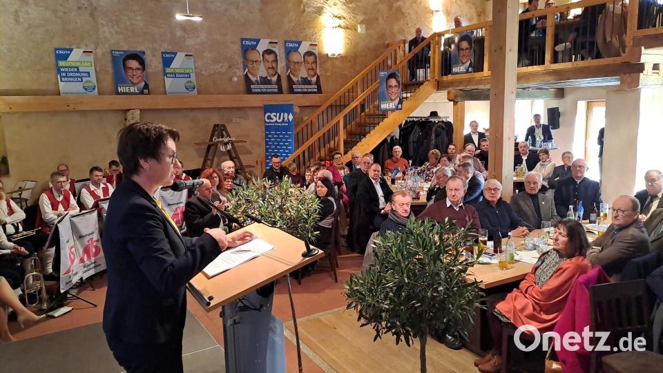Susanne Hier hielt die zentrale Rede Bild: pop