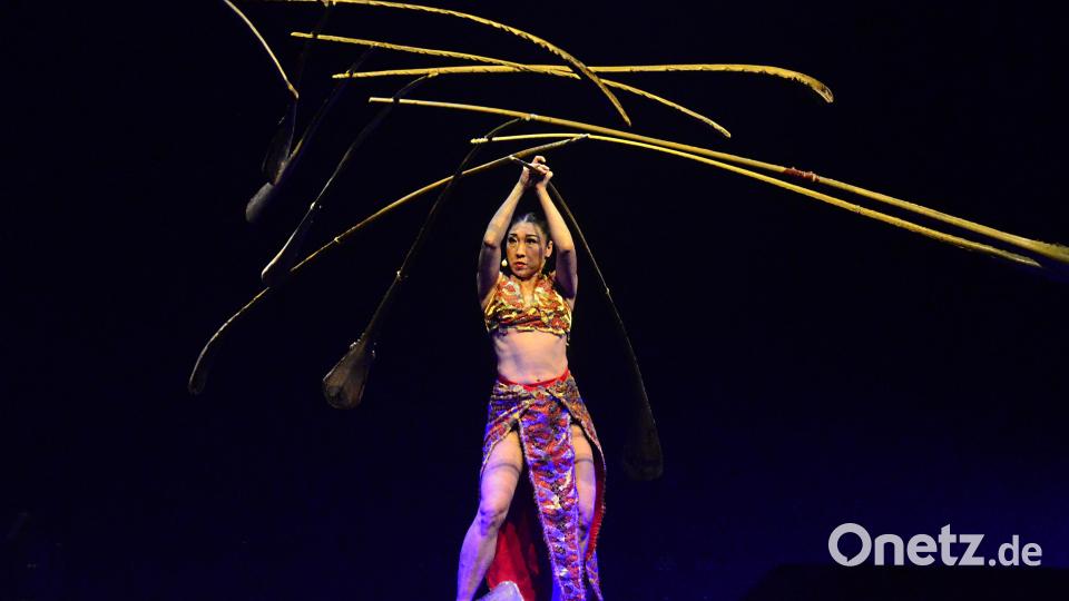 Die Taiwanesische Balance-Artistin Lili Chao Rigolo. Bild: Kunz