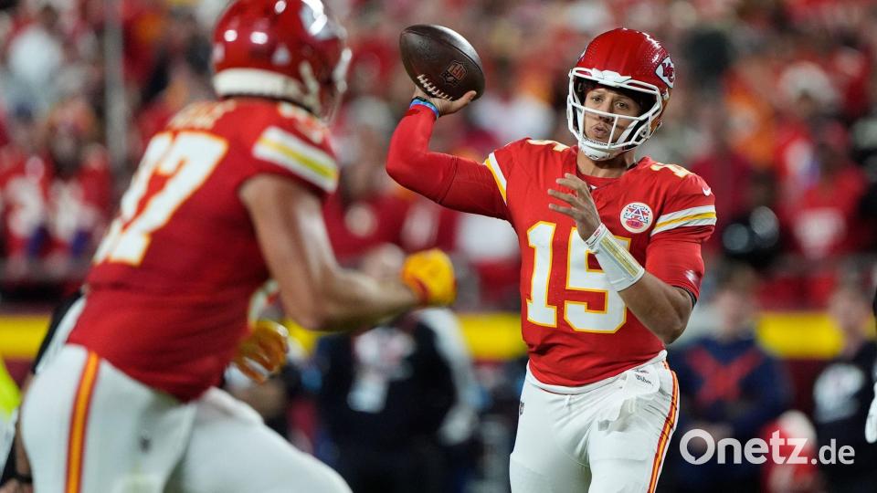 Patrick Mahomes und Travis Kelce haben bereits drei Super Bowls zusammen gewonnen. Bild: Charlie Riedel/AP/dpa