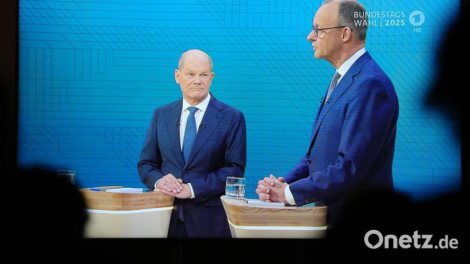 Heftige Wortgefechte: Olaf Scholz und Friedrich Merz im TV-Duell von ARD und ZDF. Bild: Kay Nietfeld/dpa
