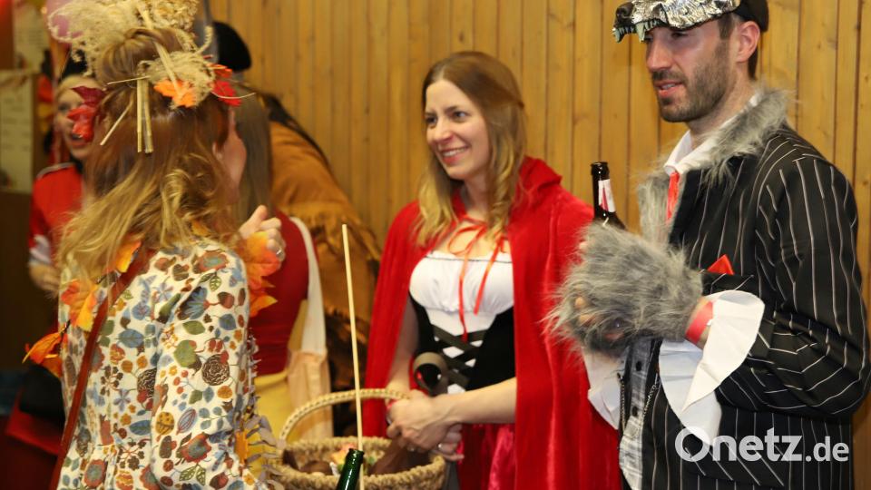Impressionen vom Faschingsball in Etzenricht Bild: war