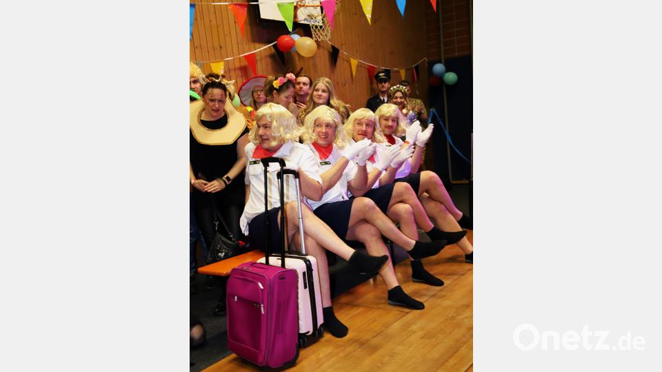 Impressionen vom Faschingsball in Etzenricht Bild: war