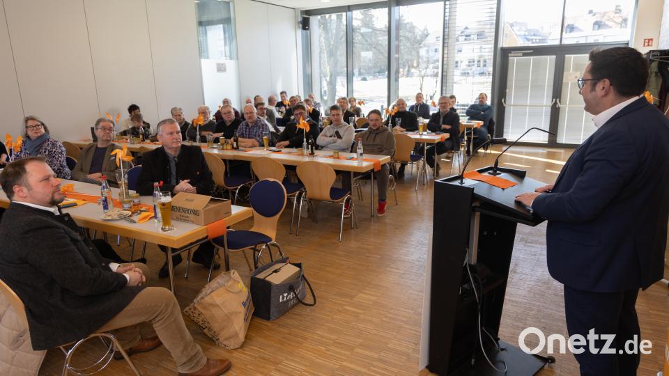Wirtschaftsstaatssekretär Tobias Gotthardt Bild: Roland Wellenhoefer