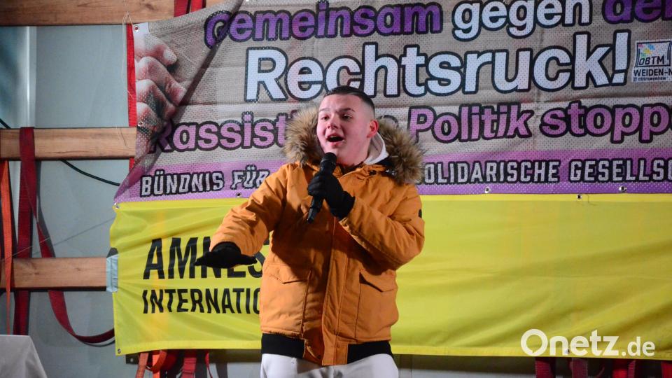 Musik-Act bei der Kundgebung. Bild: Kunz
