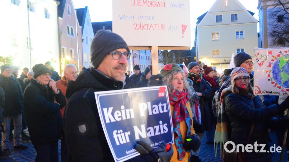 &quot;Kein Platz für Nazis&quot;. Bild: Kunz