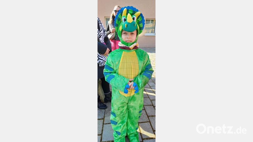 Ich bin der einzige Dinosaurier, der übrig geblieben ist. Ich bin auch ganz brav! Bild: u