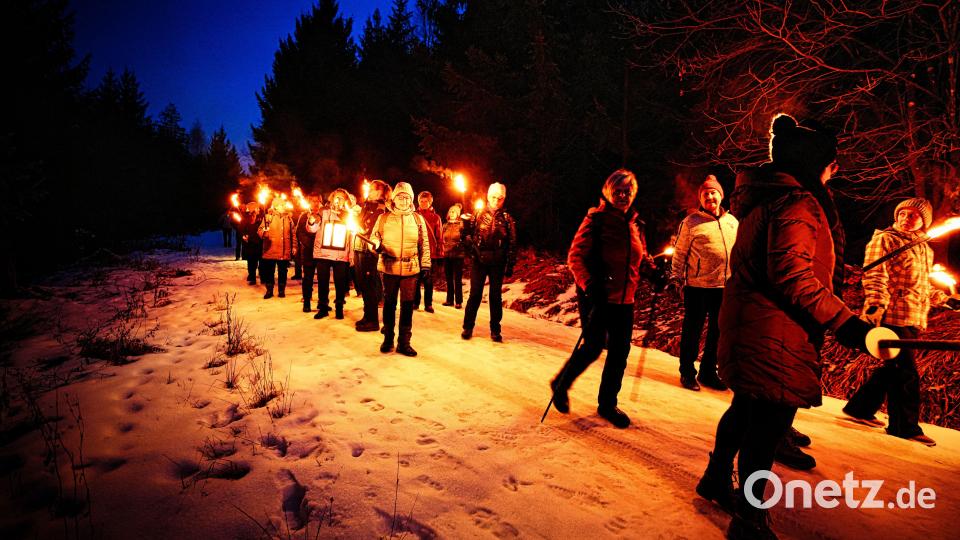 Sehr beliebt waren die Fackelwanderungen. Bild: Tourismus &amp; Marketing GmbH Ochsenkopf