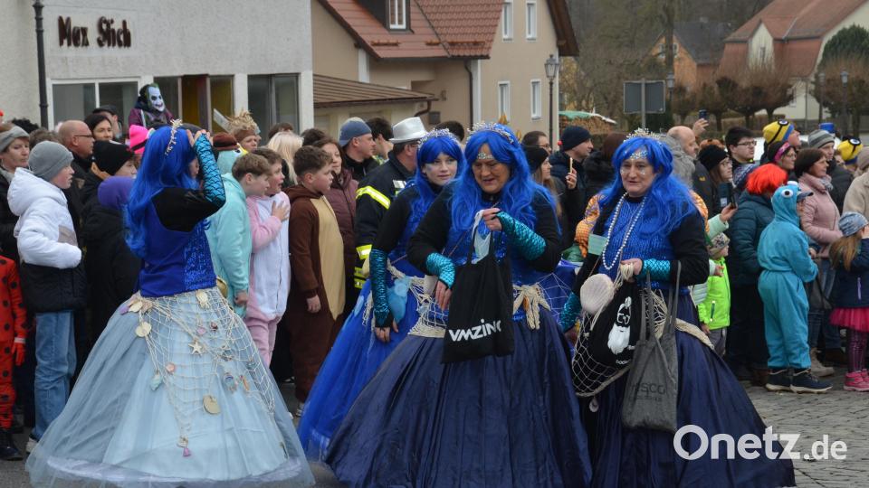 Meerjungfrauen stiegen aus den Untiefen auf. Bild: dob