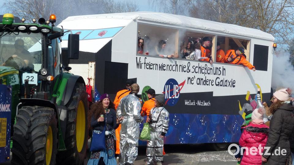 Wenn ein Dutzend Passagiere im Anhänger gemeinsam rumspringt, spricht das für die Federungsraten der Stoßdämpfer. Bild: mfh