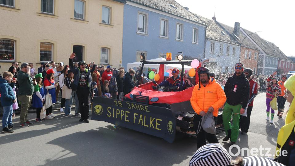 Pistenraupe der Sippe Falke Bild: wrm