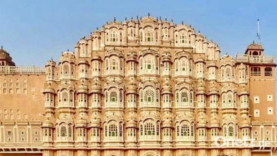 Hawa Mahal (Palast der Winde) ist das internationale Wahrzeichen von Jaipur Bild: Christiane Regn