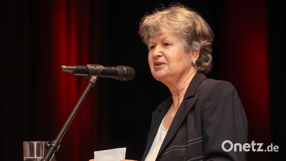 Dritte Bürgermeisterin Hildegard Geismann sprach ein Grußwort im Namen der Stadt Sulzbach-Rosenberg. Bild: Wolfgang Steinbacher