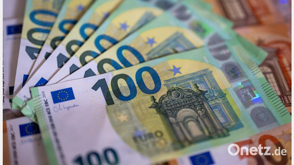 Die Mitgliedsgemeinden der Verwaltungsgemeinschaft Kirchenthumbach stehen vor großen Herausforderungen. Ein großer Kostenfaktor sind die Ausgaben für Personal. Symbolbild: Monika Skolimowska/dpa