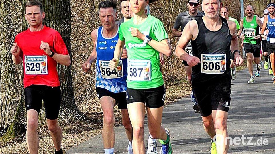 Auf der Laufstrecke entlang der Naab gaben die Teilnehmer des Weidener Frühjahrslaufes Vollgas. Bild: R. Kreuzer