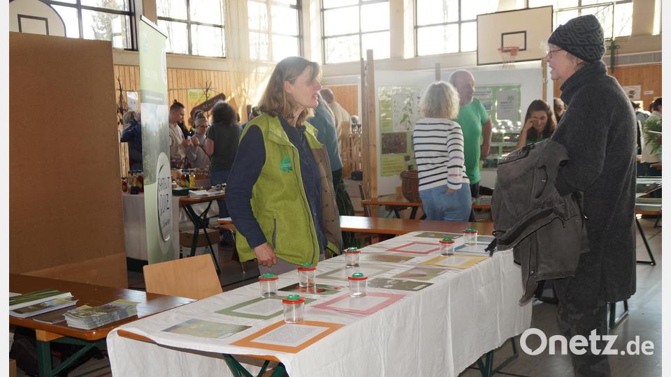 Informationsmaterial und Beratung stellen verschiedene Naturschutzorganisationen in den Mittelpunkt. Bild: wel