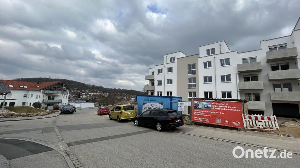 Nach der Ausweisung eines neuen Baugebietes an der Loderhofstraße wird dort von einer Zunahme des Verkehrs ausgegangen. Ihre Weiterführung zur Schillerstraße und zum Hitzelmühlweg könnte Entlastung bringen. Bild: Andreas Royer