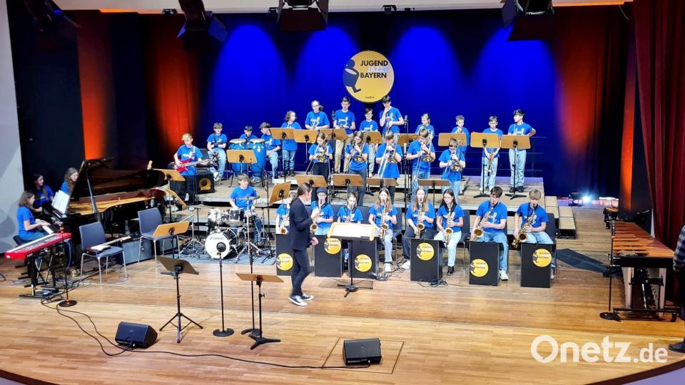 Die King Size Youngsters überzeugen mit ihrem Auftritt beim Landeswettbewerb &quot;Jugend jazzt Bayern&quot; im November 2024 in Marktoberdorf. Bild: Peter König/exb