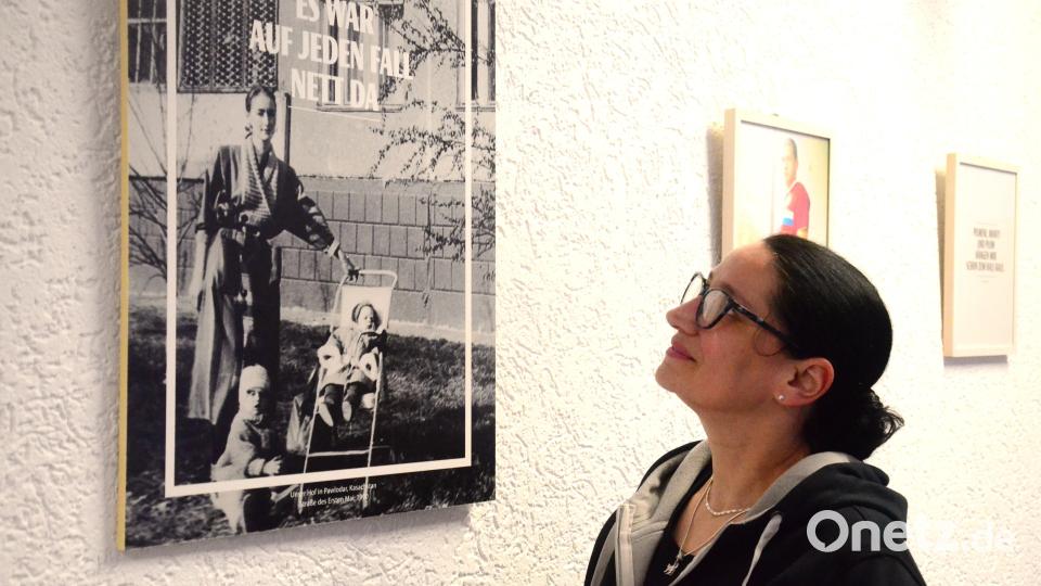 Im Obergeschoss der Volkshochschule wurde die Ausstellung &quot;Mein Name ist Eugen&quot; eröffnet. Bild: Kunz