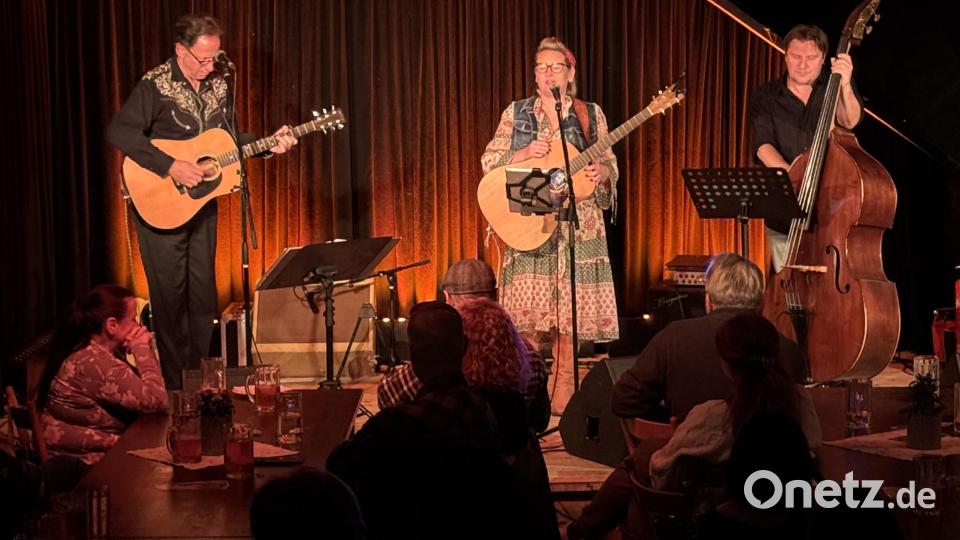 Die Country-Band &quot;Mum &amp; Dad&#039;s&quot; gewährt im Schafferhof eine musikalische Reise nach Nashville. Bild: mgo