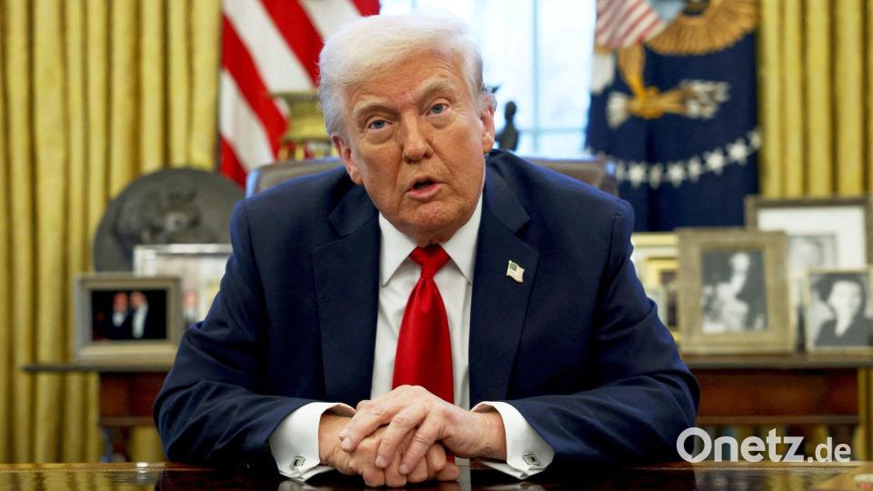Trump macht eine folgenreiche Zollankündigung. Bild: -/Pool via AP/dpa