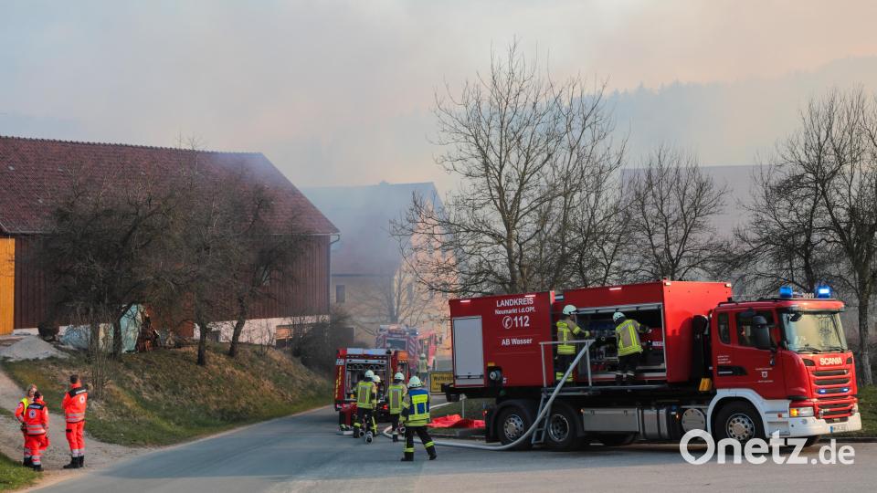 Es war ein Großeinsatz für die Feuerwehren und den Rettungsdienst. Bild: Wolfgang Steinbacher