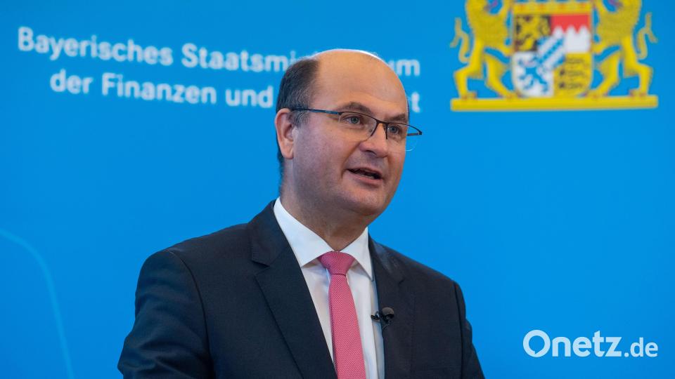 Albert Füracker (CSU), Finanzminister von Bayern. Archivbild: Lino Mirgeler/dpa