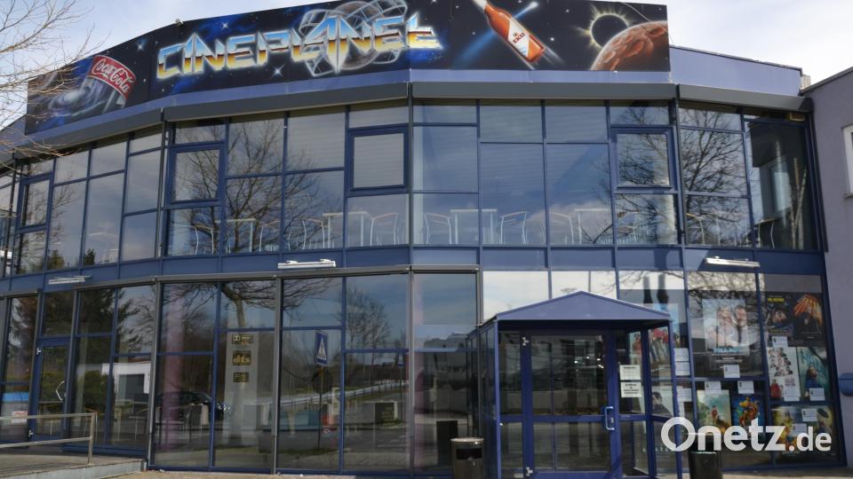 Birgit Neidhardt wird das Cineplanet in Tirschenreuth im Sinne ihres verstorbenen Ehemanns Michael weiterführen, ebenso das gleichnamige Kino in Marktredwitz. Bild: tss