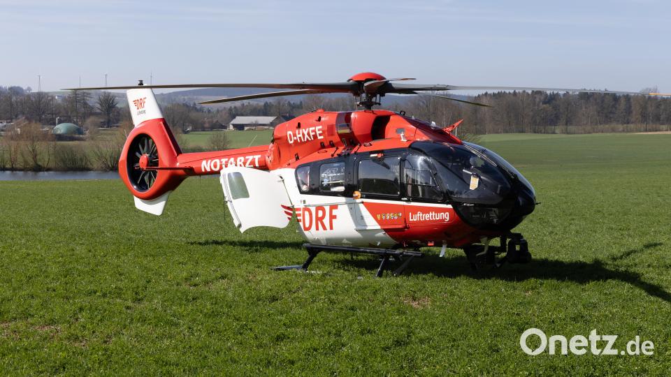 Auch der Rettungshubschrauber war vor Ort. Bild: Roland Wellenhöfer