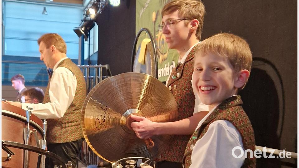 Die beiden Brüder Martin und Simon Matzke (links) sind mit Begeisterung bei der Sache, wie man sieht. Bild: mab