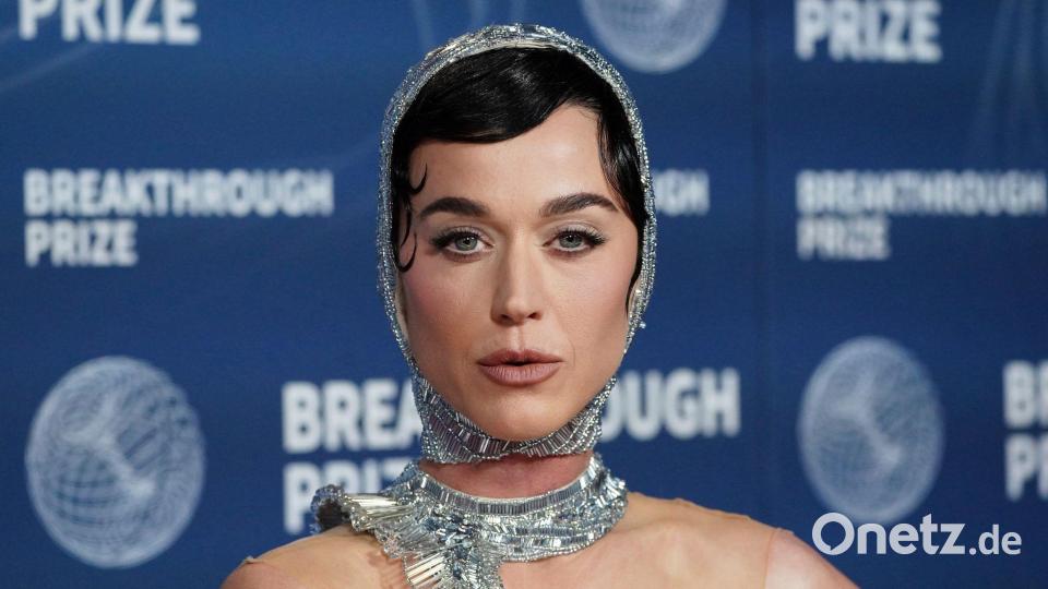 Katy Perry startet am Montag in der Wüste in Texas ins All. (Archivbild) Bild: Jordan Strauss/Invision via AP/dpa