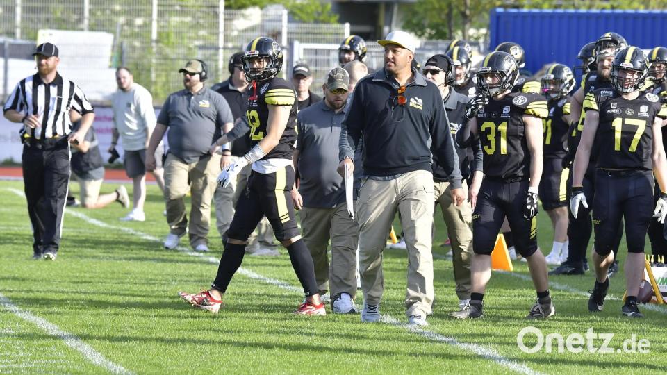 Bilder vom Spiel der Amberg Mad Bulldogs gegen die Augsburg Centurions. Bild: Hubert Ziegler