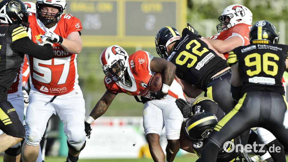 Bilder vom Spiel der Amberg Mad Bulldogs gegen die Augsburg Centurions. Bild: Hubert Ziegler