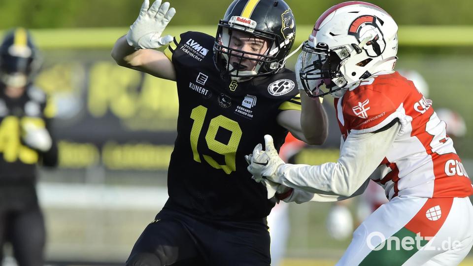 Bilder vom Spiel der Amberg Mad Bulldogs gegen die Augsburg Centurions. Bild: Hubert Ziegler