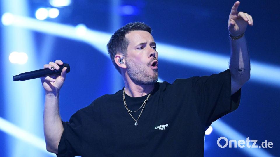 Johannes Strate: Selfies mit Kind auf dem Arm ist ein No-Go. (Archivbild) Bild: Hendrik Schmidt/dpa