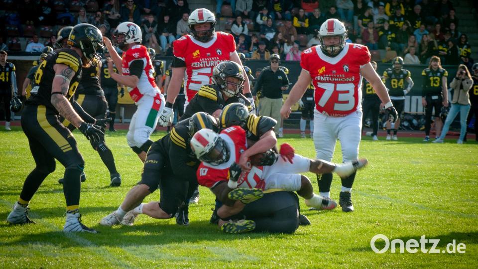 Als wäre die 19:42-Heimniederlage gegen die Augsburg Centurions nicht schon ernüchternd genug gewesen: Die American Footballer der Amberg Mad Bulldogs erlebten einen Saisonstart zum Vergessen. Bild: Alexander Unger
