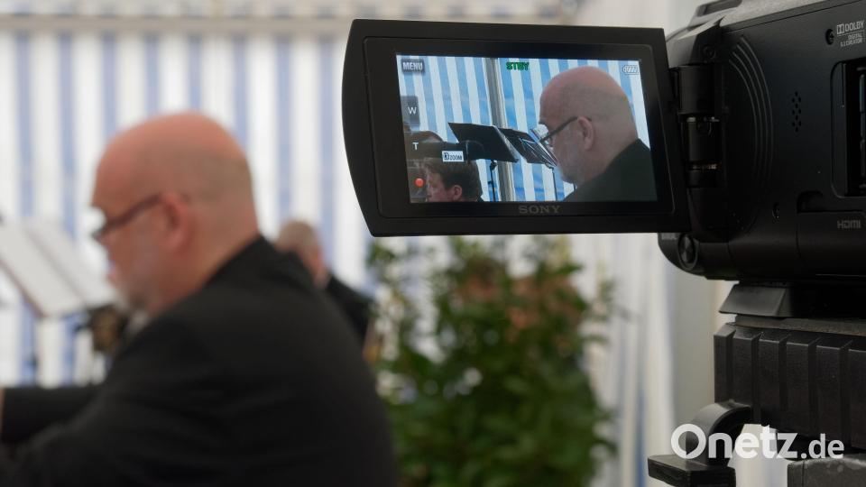 Einweihung des sanierten Rathauses in Waldsassen. Bild: tr