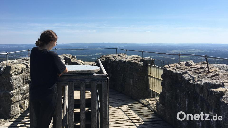 Ausblick vom Bergfried der Burgruine Weißenstein. Bild: Hohlheimer