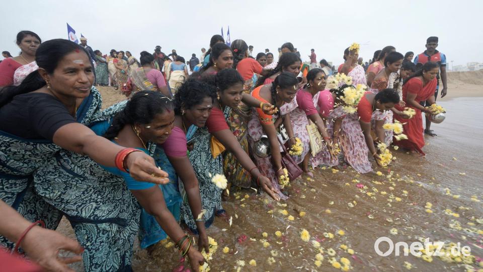 Die im Osten von Indien gelegenen Strände waren damals betroffen. Bild: Mahesh Kumar A./AP/dpa