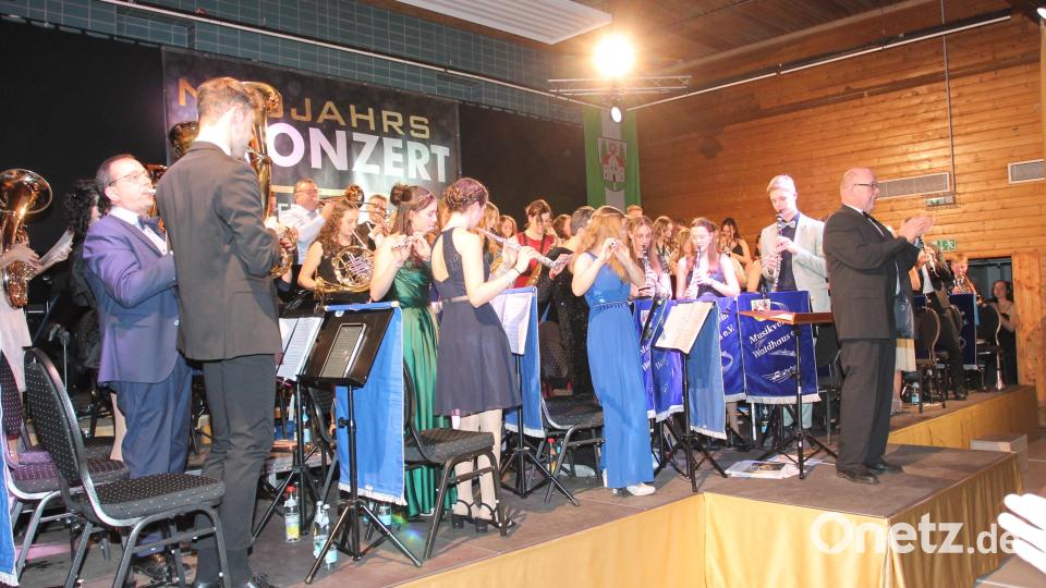 Der &quot;Egerländer Musikantenmarsch&quot; von Ernst Mosch gehört zu den Zugaben. Bild: pi