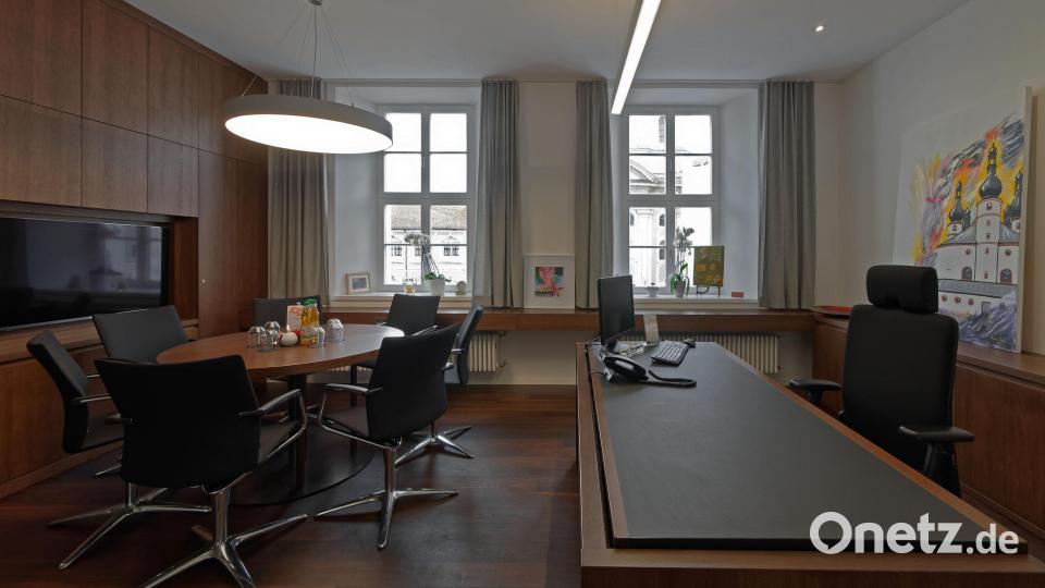 Einweihung des sanierten Rathauses in Waldsassen. Bild: tr