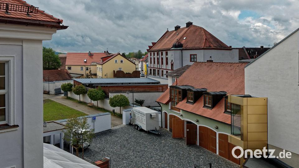 Einweihung des sanierten Rathauses in Waldsassen. Bild: tr