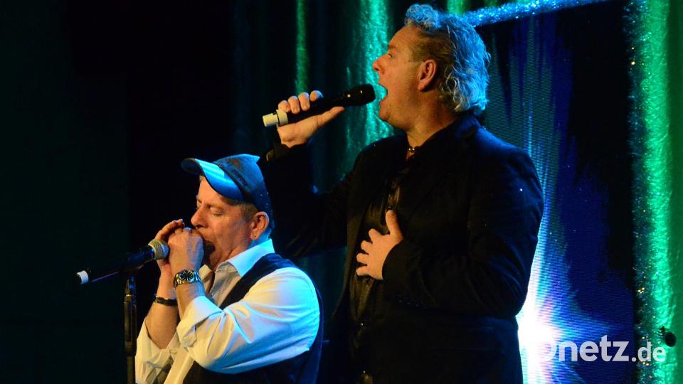 Michael Hirte (links) im Duett mit Graziano. Bild: Kunz