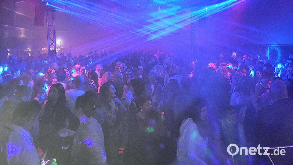 Die letzte Höllriegl-Weihnachtsparty steigt in Altenstadt/WN. Bild: uz