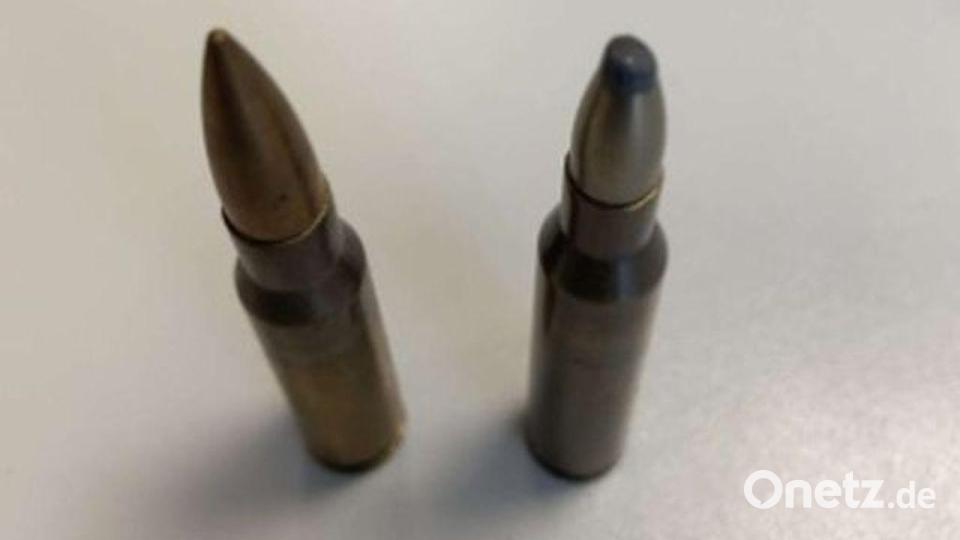 Diese Patronenmunition bringt ein Schwandorfer bei der örtlichen Polizeiinspektion vorbei Bild: Polizeiinspektion Schwandorf
