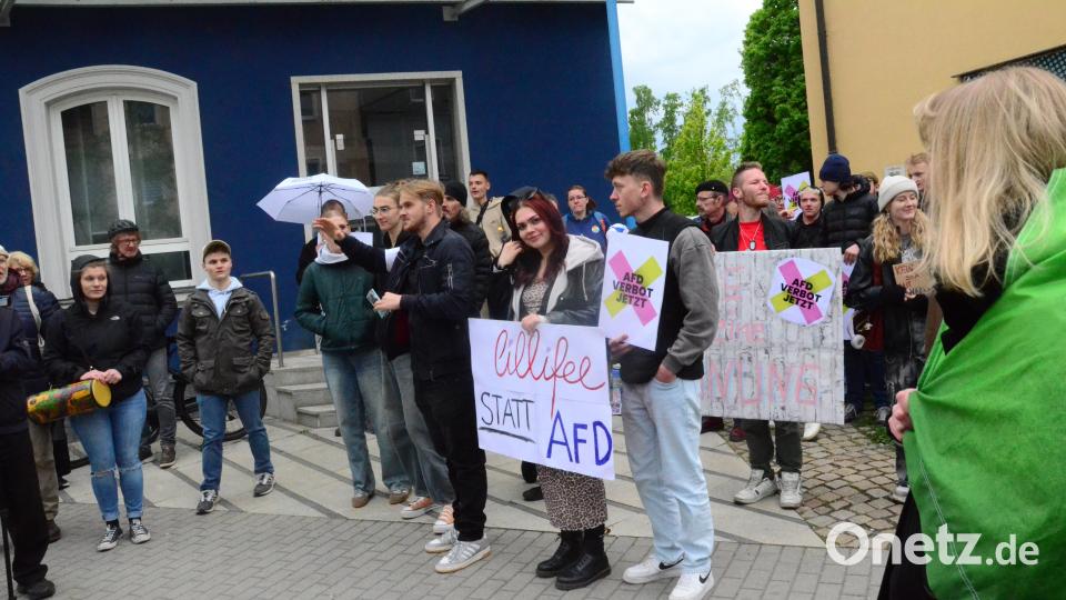 Linke Gruppierungen demonstrieren am Donnerstag gegen die AFD. Bild: Kunz