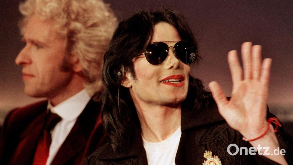 Besonders Michael Jacksons Auftritte bescherten Gottschalk in den 90ern eine Topquote. (Archivfoto) Bild: picture alliance / dpa