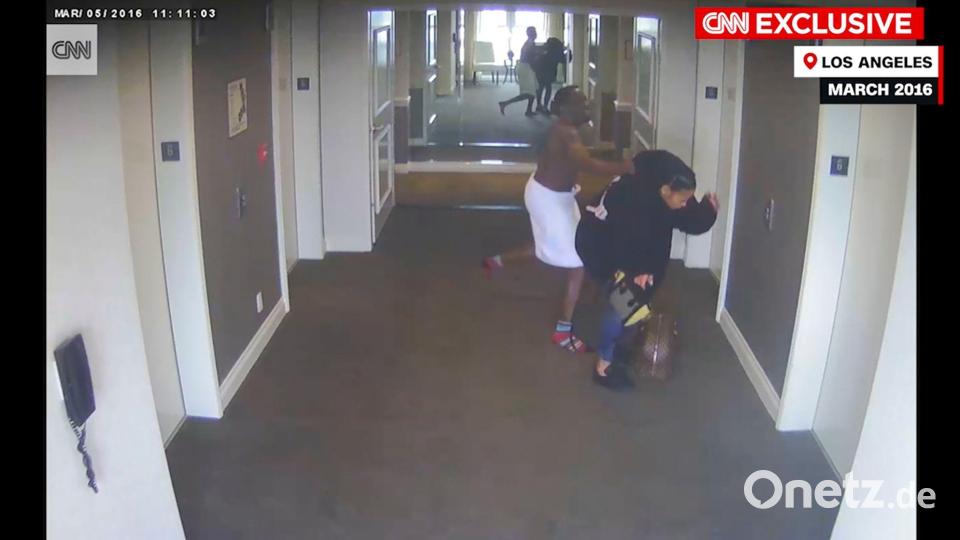 Screenshot aus einem Hotelvideo zu einem Gewaltakt. Bild: Uncredited/Hotel Security Camera Video via CNN/AP/dpa