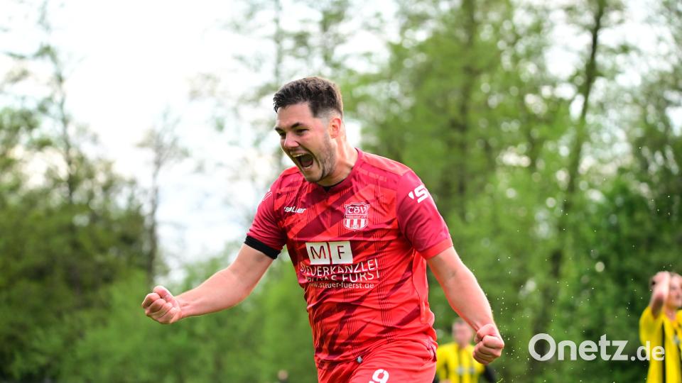 Julian Schindler traf doppelt im entscheidenden Spiel gegen den FC Tirschenreuth Bild: Schrems, Thomas
