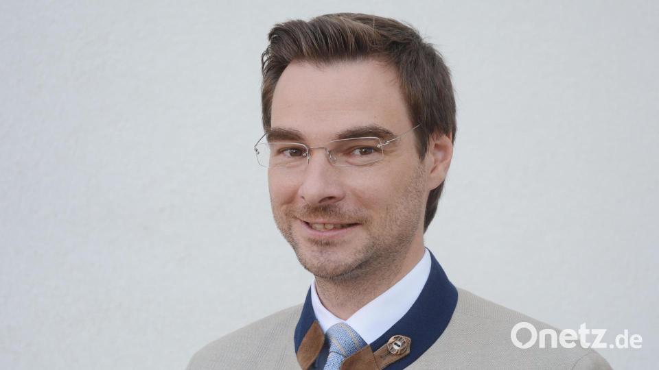 Stephan Oetzinger steht weiterhin an der Spitze des CSU-Kreisverbands Neustadt/WN. Archivbild: Gabi Schönberger